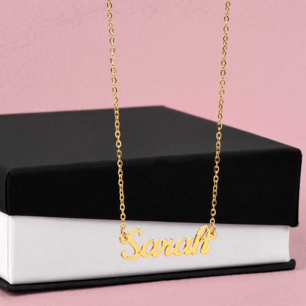 samia necklass